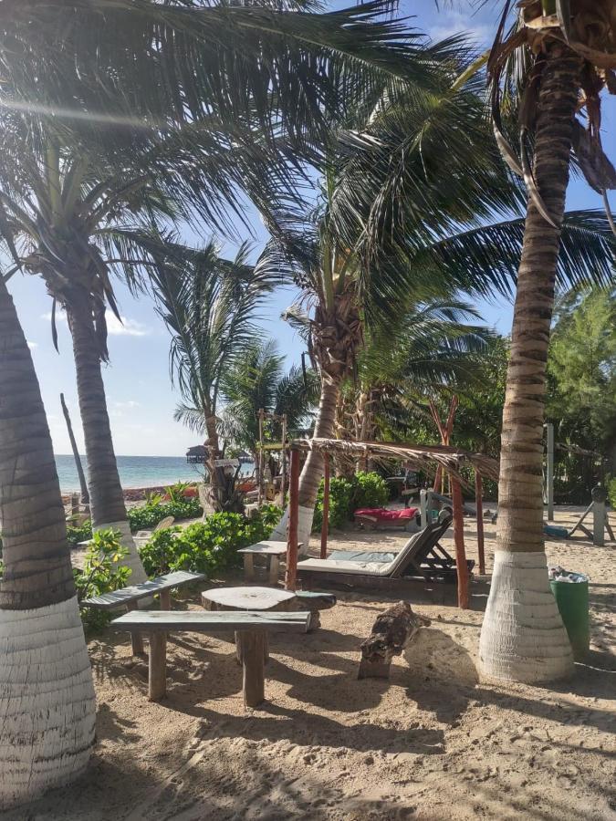 Lunazul Eco-Cabana Frente Al Mar Mahahual Esterno foto