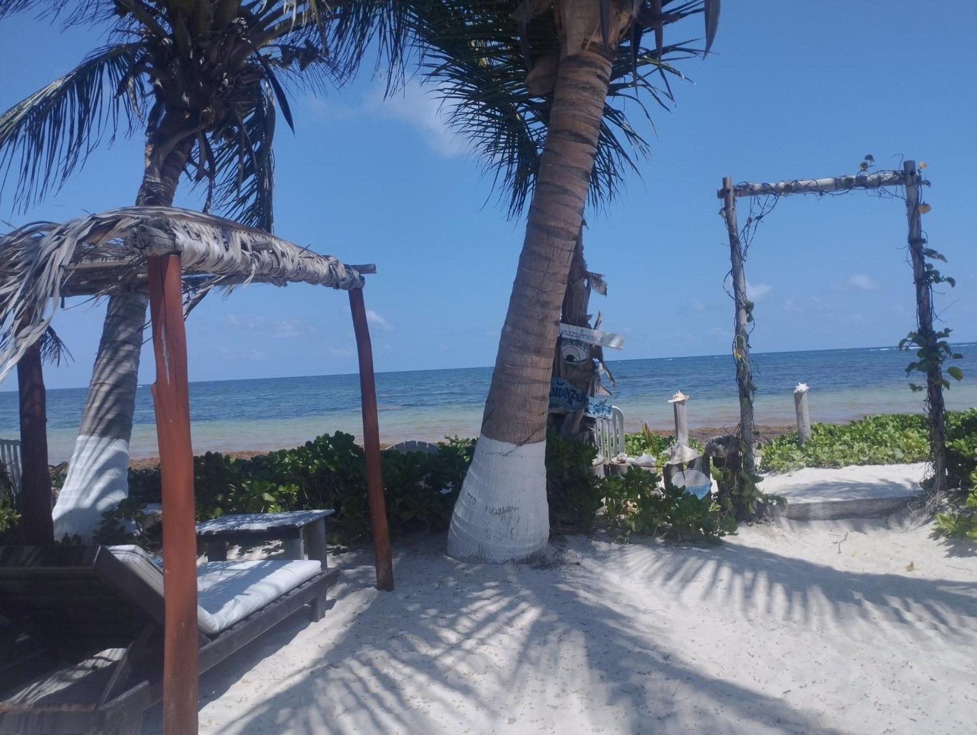Lunazul Eco-Cabana Frente Al Mar Mahahual Esterno foto